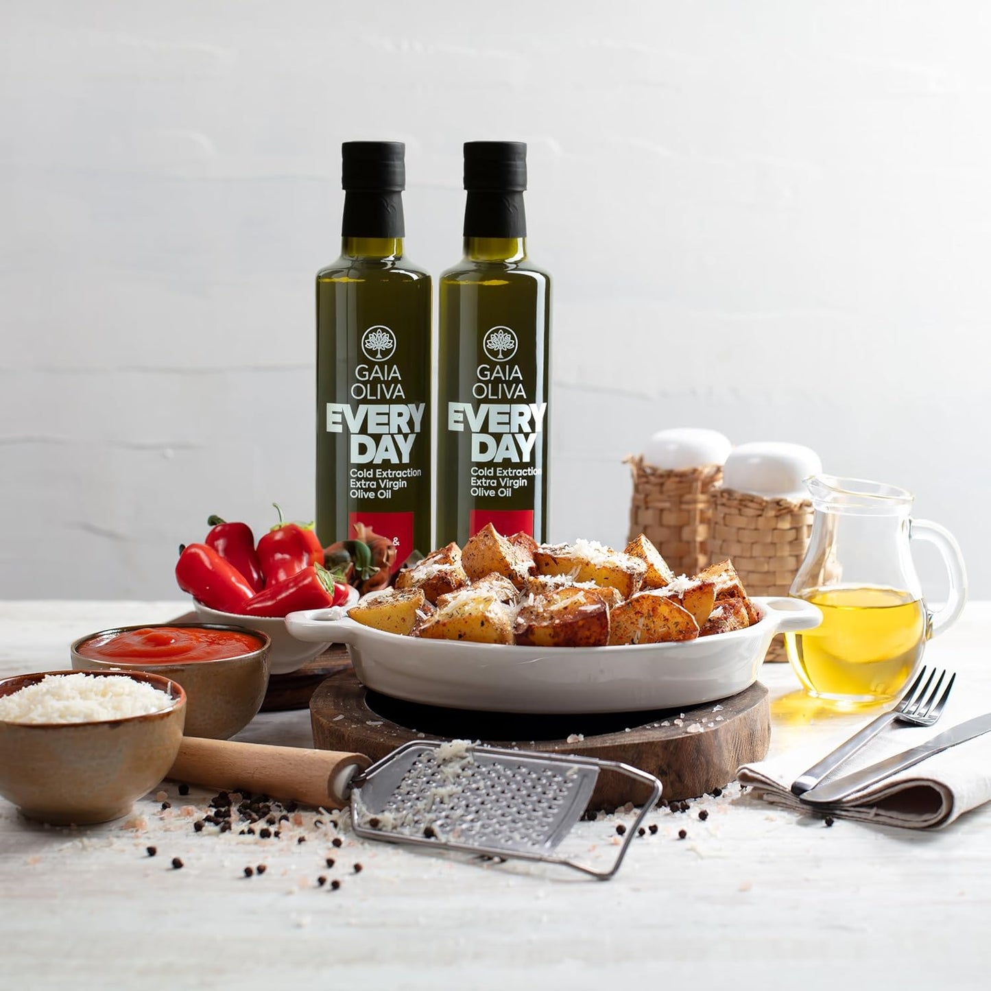 Gaia Oliva Everyday Extra Virgin Olive Oil โ Cold Pressed, Unrefined, Single Estate, Trilye Olives, Low Acidity, Dark Glass Bottle, 100% Extra Virgin, Product of Turkey, New Harvest, Polyphenol-Rich, High Antioxidants