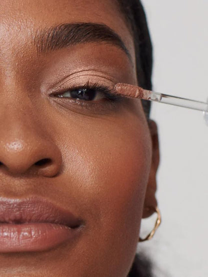 ILIA - Chromatic Liquid Powder Eye Tint | Cream-to-Powder Eyeshadow, Smudge-Resistant, Quick-Dry, Weightless, Water-Based | Non-Toxic, Vegan, Cruelty-Free, Clean Makeup (Fresco, 0.12 fl oz | 3.5 ml)