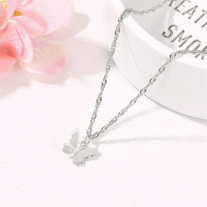 Fashion Necklace with Butterfly Pendant Clavicle Chain Boho Necklaces Simple Choker Jewelry For Woman and Girls