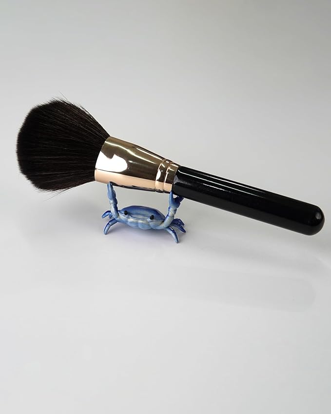 Crab pen holder for desk