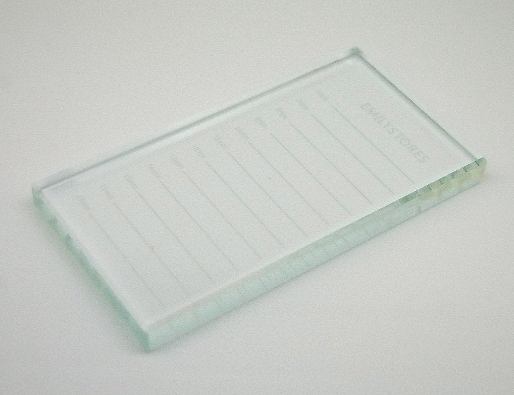 Crystal Tray Glass Eye Lash Stand Pallet Holder for Eyelash Extensions 4.5X2.5X0.4 Inch 1PC