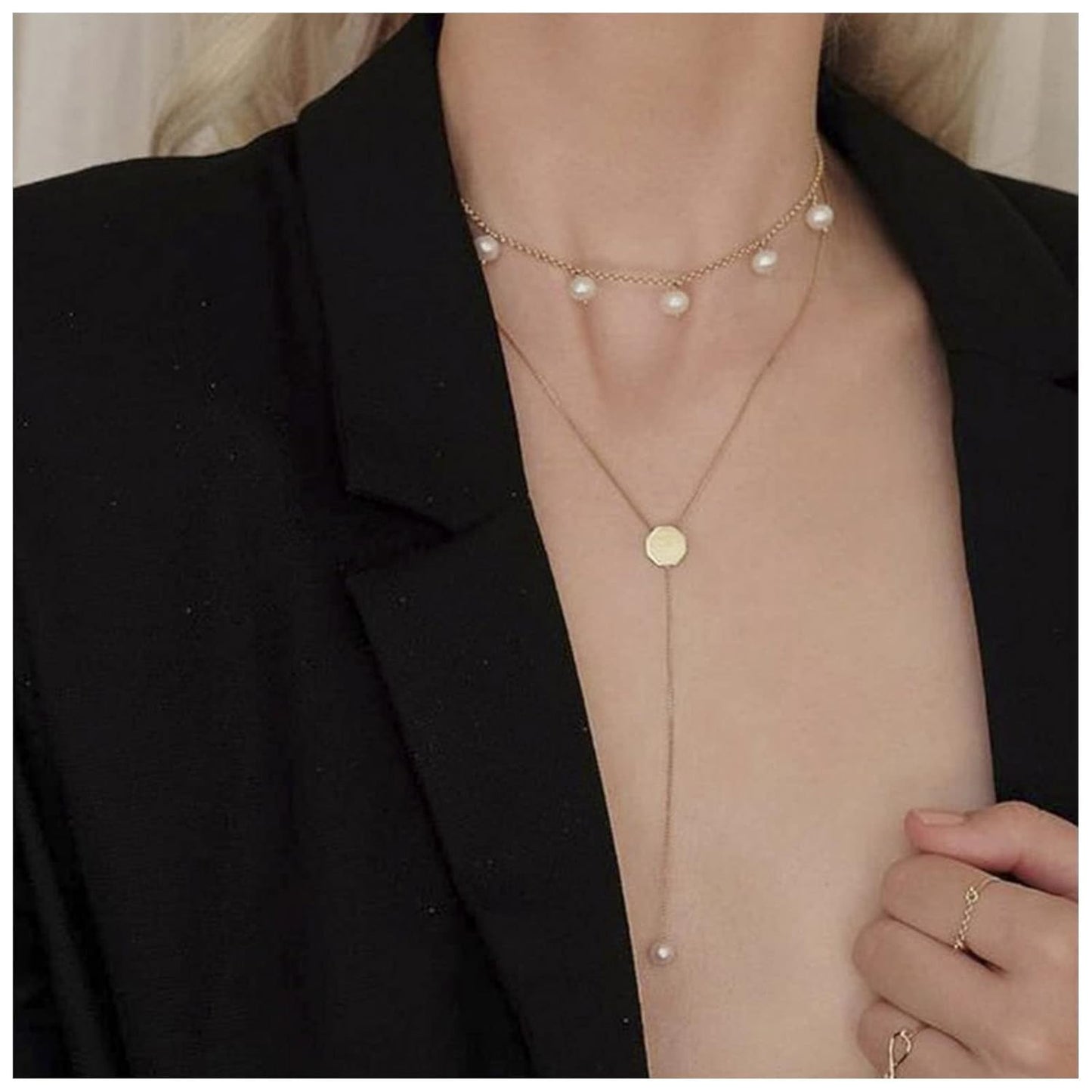 Boho Layered Disc Pearl Necklace Gold Coin Pendant Necklace Long Y Lariat Necklace Chain Vintage Pearl Dangle Chain Necklace Jewelry for Women and Girls Gifts