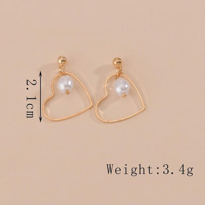 Boho Tiny Pearl Heart Drop Earrings Vintage Gold Hollow Heart Dangle Earrings Statement Faux Pearl Heart Hoop Earrings Jewelry for Women
