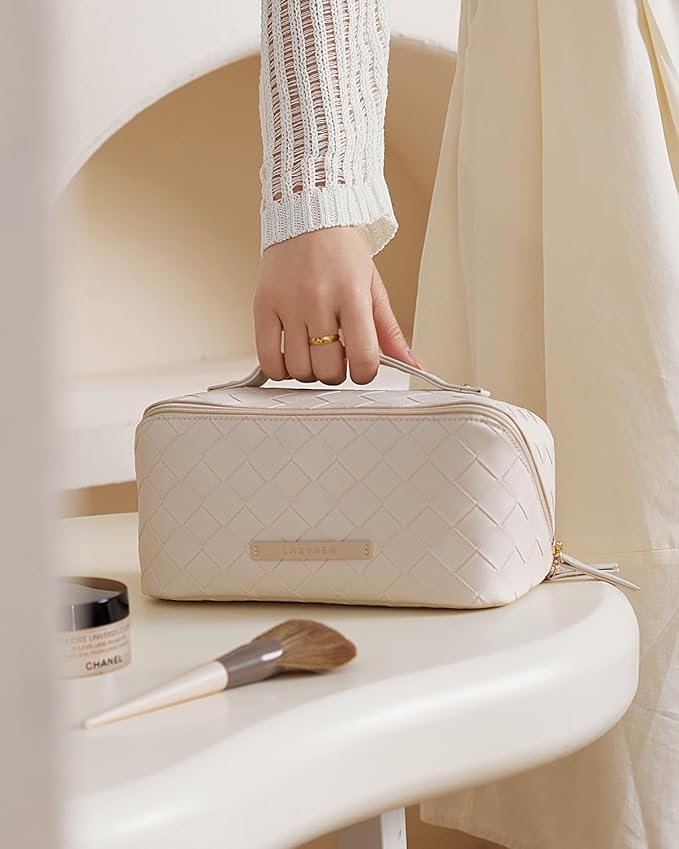 Eachy travel makeup bag,large capacity