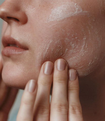 Aesop Purifying Facial Exfoliant Paste | Refresh, Cleanse, Soften Skin | Cream Based Cleanser Enhanced With Fine Quartz, Rosemary Leaf, Lactic Acid | 2.6oz / 75mL