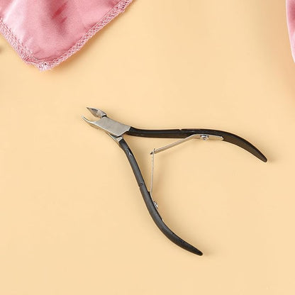 Cuticle trimmer with cuticle pusher,cuticle