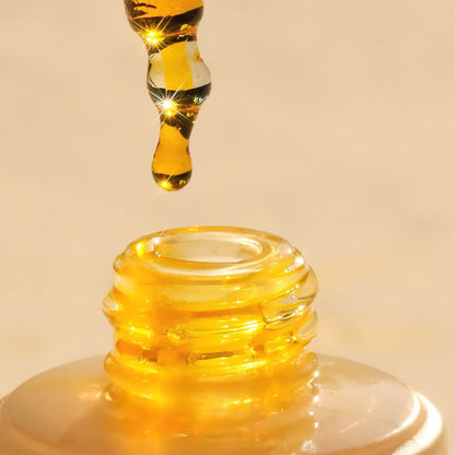 Summer Fridays Heavenly Sixteen Face Oil - All-In-One Hydrating Face Oil for Dry Skin - Made with a Restorative Blend of 16 Non-Comedogenic Oils to Help Condition and Plump Skin (1 Fl Oz)