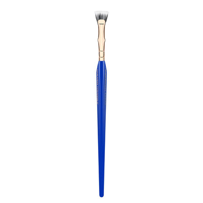 Bdellium Tools Professional Makeup Brush - Golden Triangle 730 Bent Mascara Fan - With All Vegan and Soft Synthetic Fibers, For Applying Mascara (Blue, 1pc)