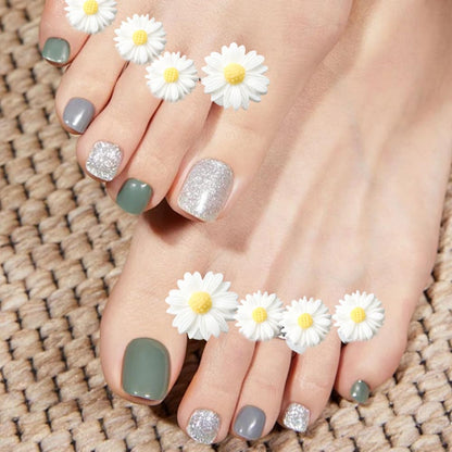 32PCS Silicone Toe Separators for Pedicure, Cute Daisy Flower strawberry Pearl Shaped Toe Nail Spacers for Pedicures Nail Art Salon Tools Nail Art Accessories