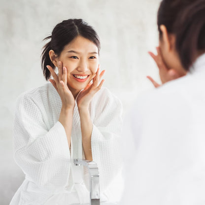 Amazon Basics Replenishing Cleanser Exfoliating Face Wash, Unscented, 6.78 fl oz (Pack of 1)