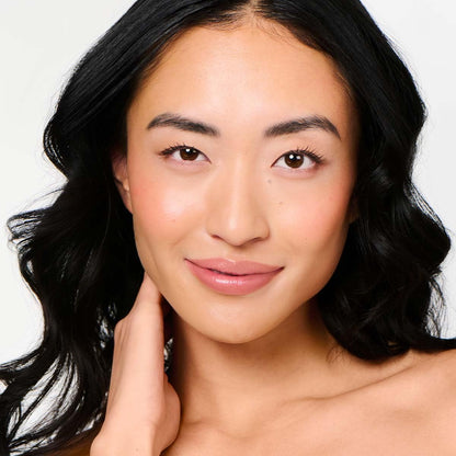 Effortless Lips 3-in-1 everyday sheer-buildable lip formula (Daisy, 0.06oz)