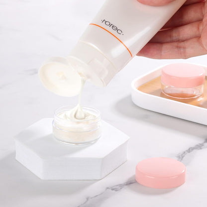 Refillable Cosmetic Sample Jars - 100 Pack 10g (0.35oz) Pink Small Travel Containers with Lids + 10 Mini Makeup Spatulas - BPA Free