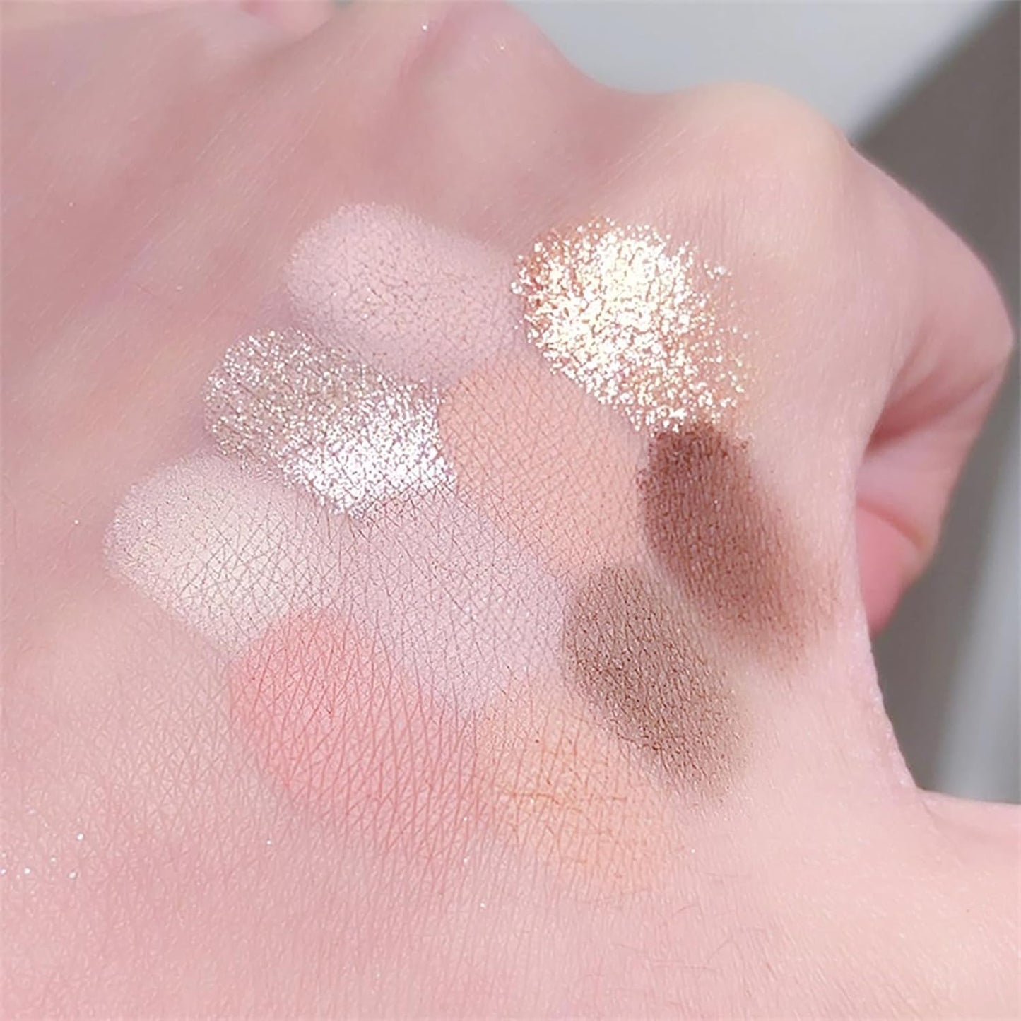 Erinde 10 Colors Eyeshadow Palette Makeup - Matte Shimmer Glitter Eye Shadow, Ultra-Blendable, High Pigmented, Naturing-Looking, Neutral Nude Eyeshadow Pallet with Professional Brush,17