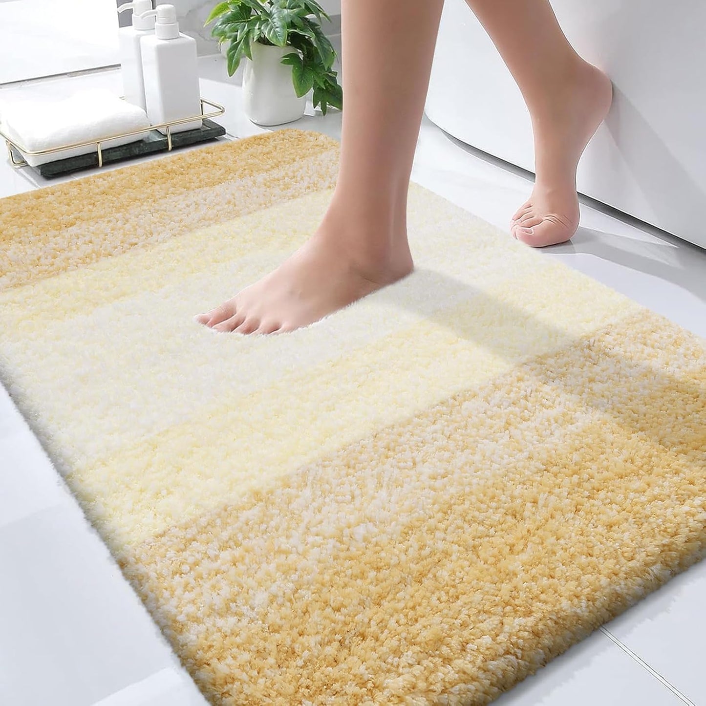 OLANLY Bathroom Rugs Mat 30x20, Extra Soft Absorbent Microfiber Bath Rugs, Rubber Backing, Quick Dry, Washable Bath Mats for Bathroom Floor, Tub and Shower, Home Decor Accessories, Light Yellow