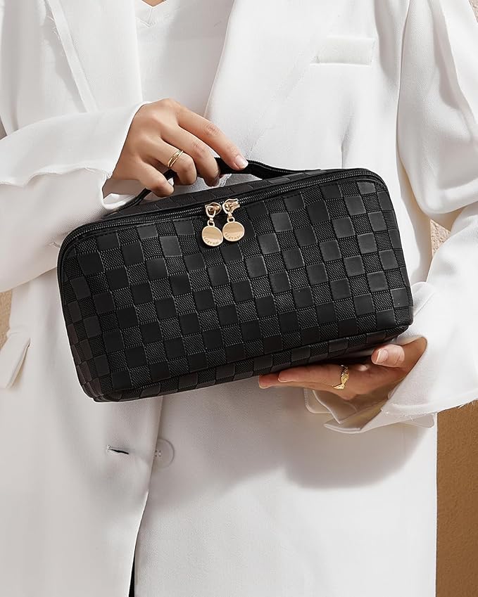 Eachy travel makeup bag,large capacity