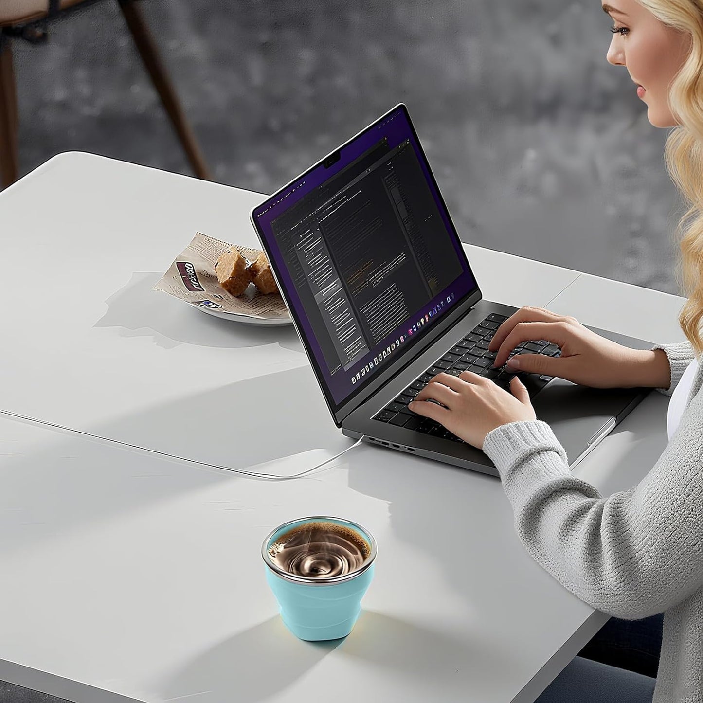 Collapsible Water Cup 6oz/180ml - Collapsible Cup - Silicone Collapsible TravelCup - Silicone Folding Camping Cup with Lids - Foldable Drinking Cup - for Travel, Camping, Hiking, Outdoor Sports