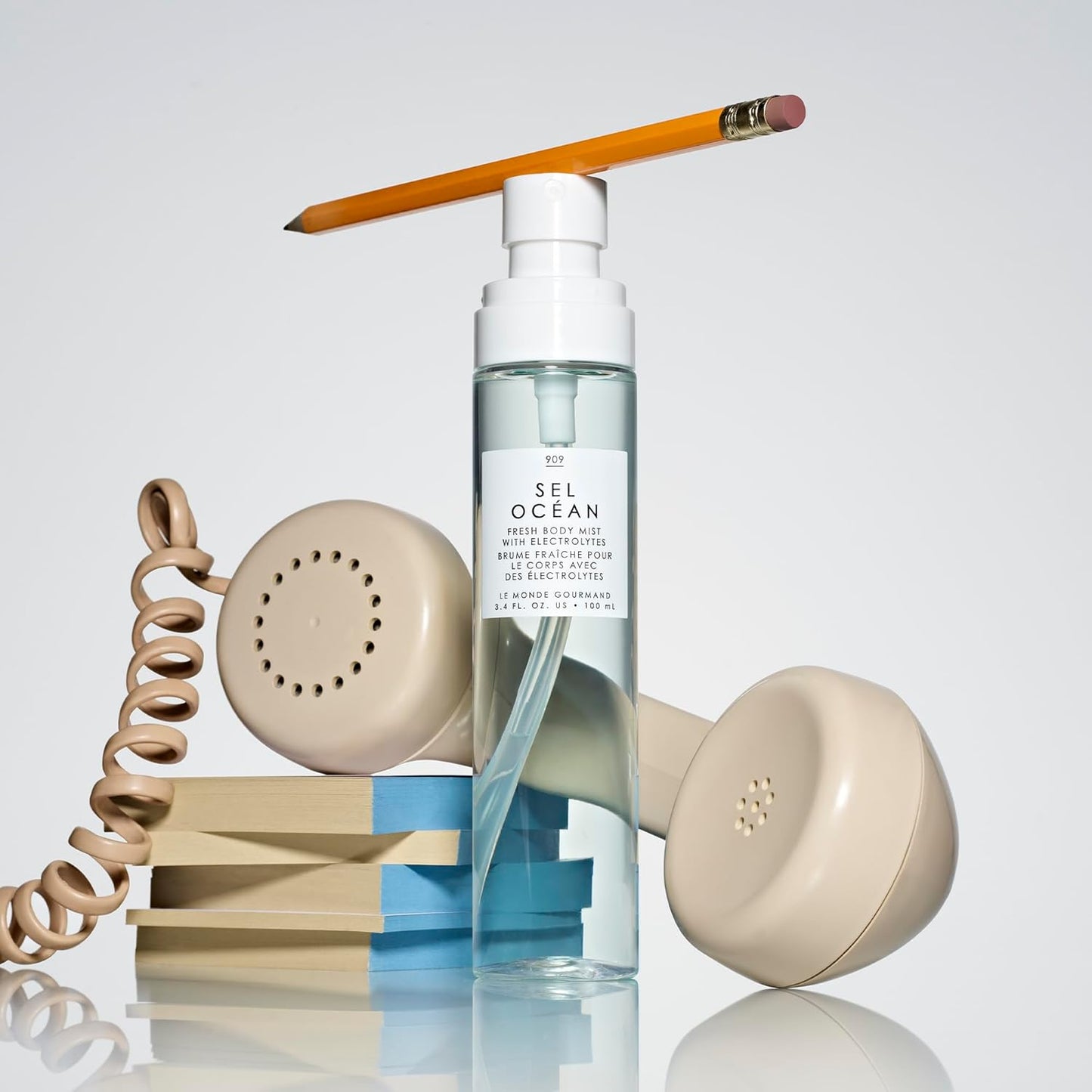 Le Monde Gourmand Sel Océan Fresh Mist - 3.4 fl oz (100 ml) - Honeysuckle, Aquatic, Muguet Notes