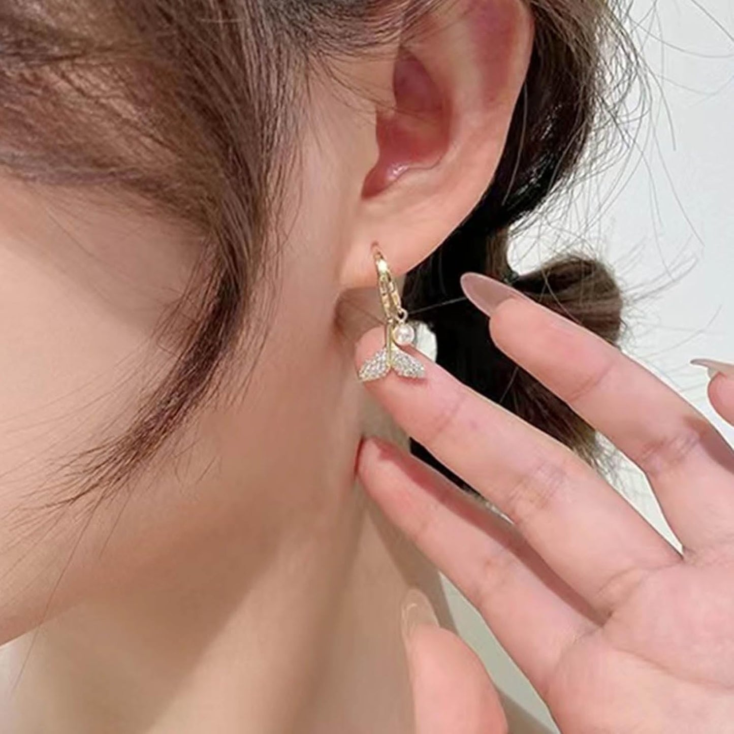 Boho Crystal Pearl Dangle Earrings Cz Mermaid Tail Stud Earrings Gold Pearl Hoop Earrings Vintage Whale Tail Earrings Jewelry for Women