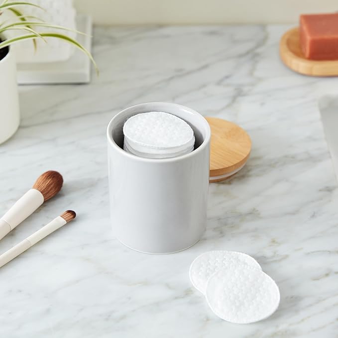 Amazon basics hypoallergenic 100% cotton