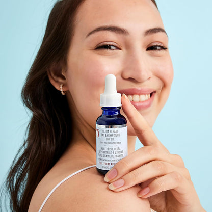 First Aid Beauty Ultra Repair Oat & Hemp Seed Oil – Hydrating, Non-Greasy Facial Oil with Arnica & Colloidal Oatmeal for Redness Relief – Calms Dry, Distressed Skin – Fragrance Free, 1 oz