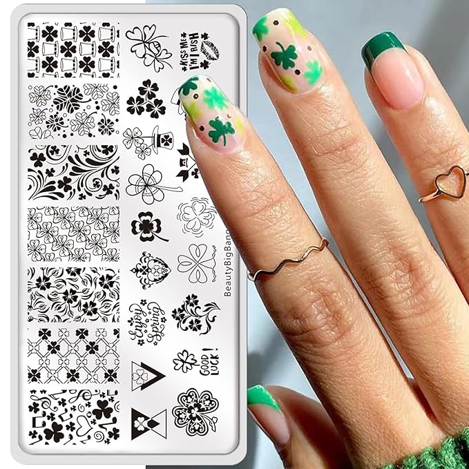 St patricks day nail stamping