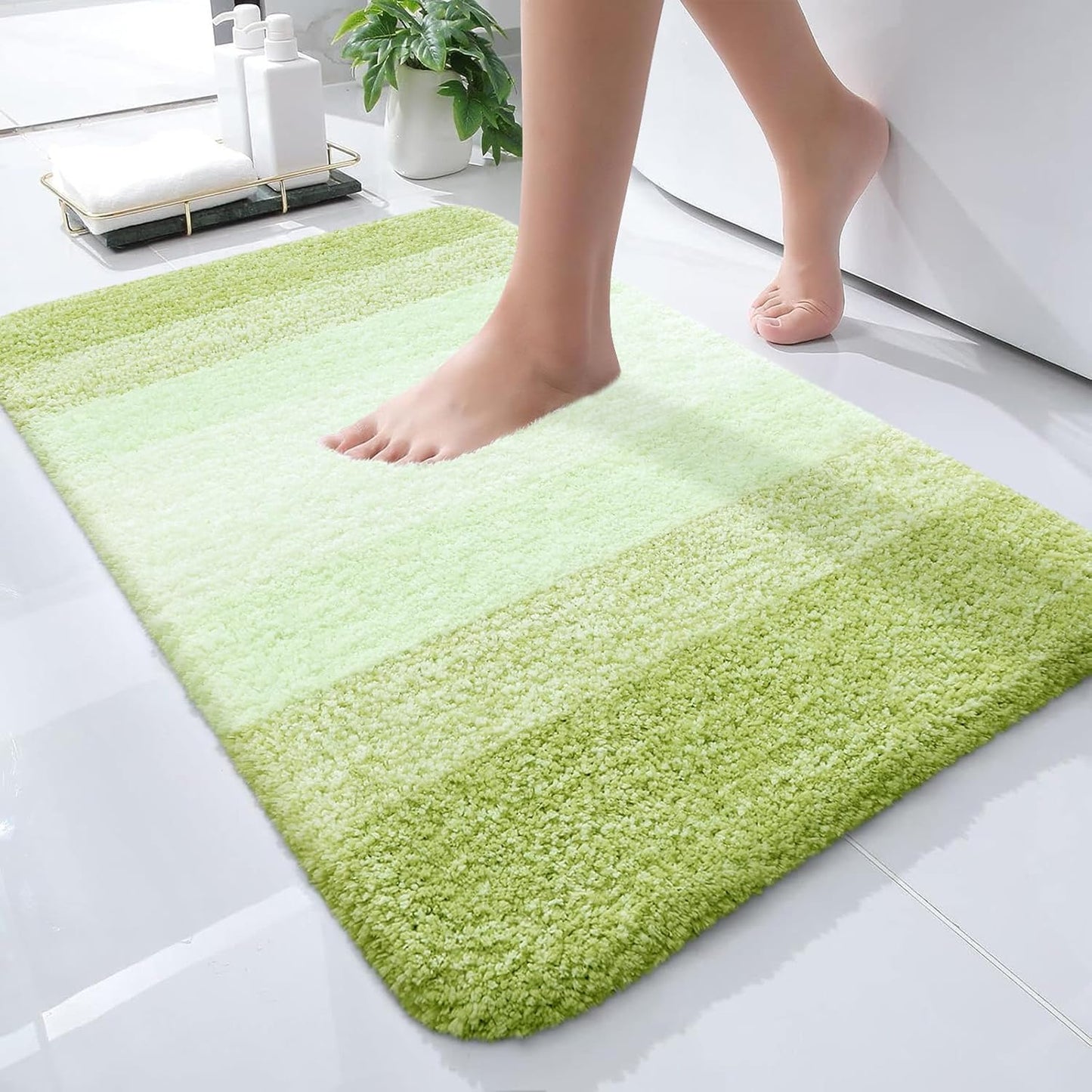 OLANLY Bathroom Rugs Mat 24x16, Extra Soft Absorbent Microfiber Bath Rugs, Rubber Backing, Quick Dry, Machine Washable Bath Mats for Bathroom Floor, Tub and Shower, Home Decor Accessories, Light Green