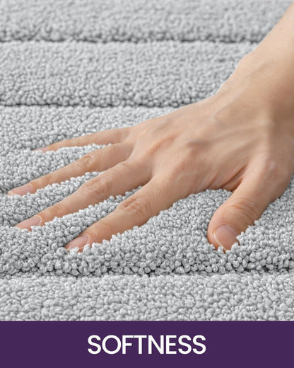 DEXI Bathroom Rug 32x20, Non Slip Washable Bath Mat for Shower Floor, Absorbent Soft Bathmat with Rubber Backing, Quick Dry Microfiber Carpet, Light Grey