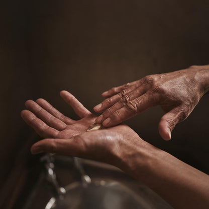 Aesop Rind Concentrate Body Balm | Soften & Smooth Skin | Uplifting Citrus Aroma, Nourishing Nut Oil Extracts | 16.9 oz / 500mL