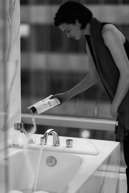 Bathorium Northern Sage Recovery Crush, Revitalizing Bath Soak, Dead Sea & Epsom Salt, Sage, Pine, Eucalyptus, pH-Balanced for Women, 5+ Baths, 21 oz