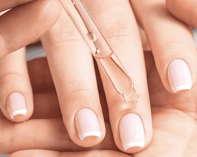 Cuccio Naturale Cuticle Revitalizing Oil