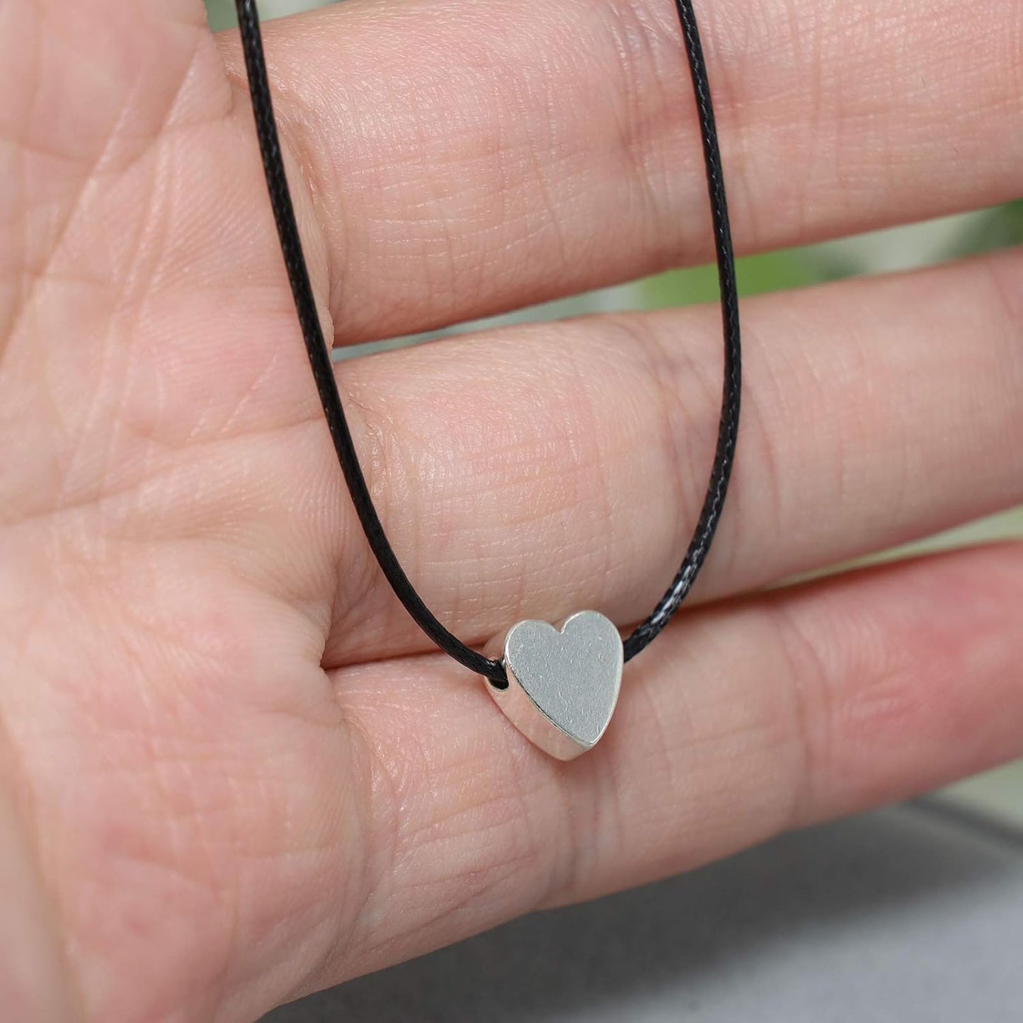 Fashion Silver Tiny Love Choker Necklace Chain Dainty Leather Collar Short Necklace Punk Charm Jewelry for Women and Girls