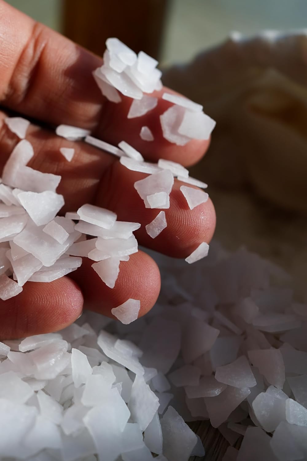 Authentic Zechstein Inside Bulk Magnesium Flakes: Magnesium Chloride Flakes for Baths | Pure, Organic, Transdermal Elemental Magnesium - 25kg Bag