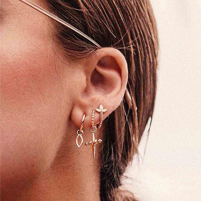 Boho Star Moon Chain Cuff Earrings Silver Star Long Drop Earrings Moon Ear Cuff Wrap Earrings Cartilage Helix Chain Earrings Jewelry for Women