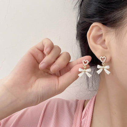 Vintage Pearl Bow Dangle Earrings Pearl Heart Earrings Gold Pearl Bow Stud Earrings Pearl Heart Bridal Earrings Jewelry for Women