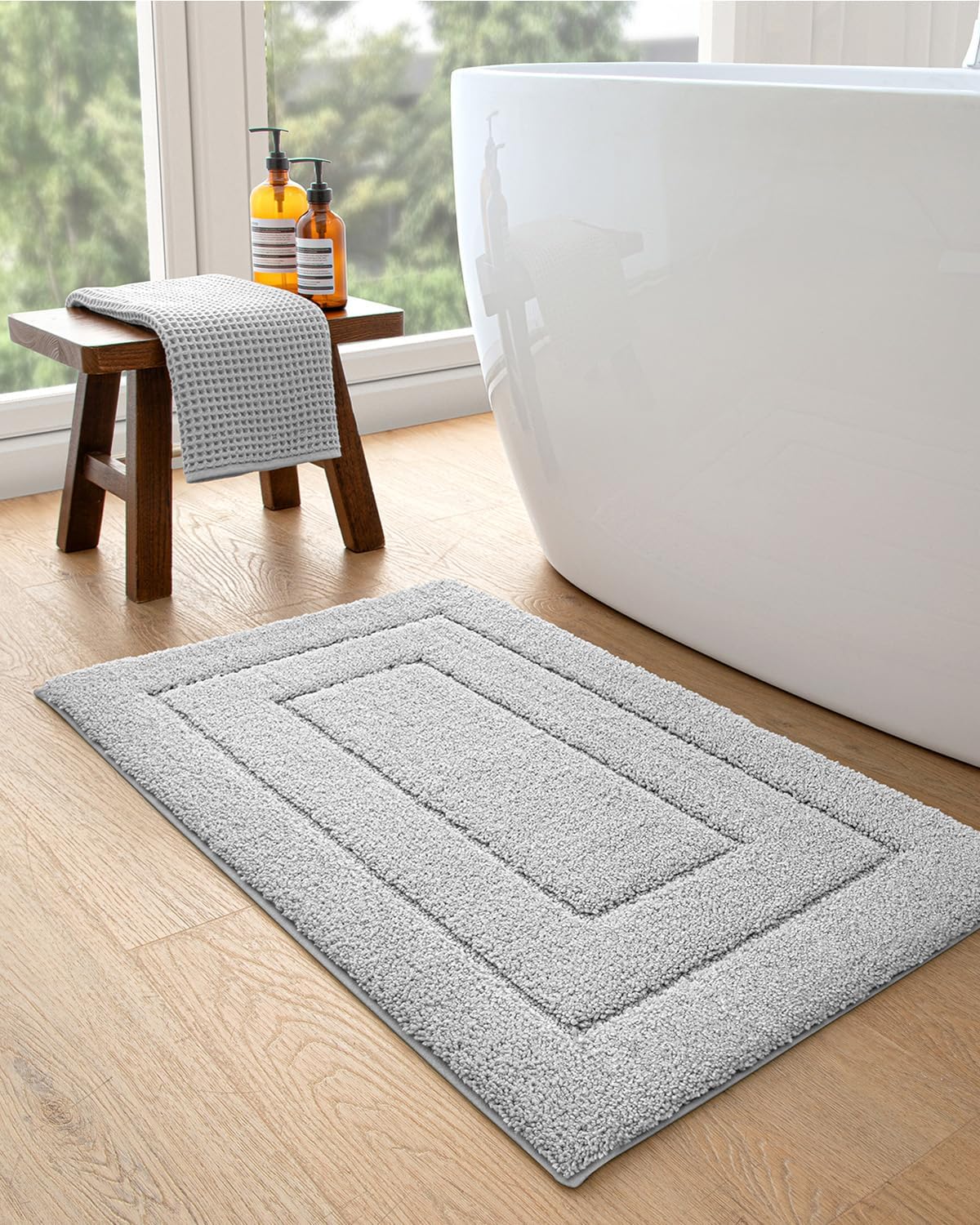 DEXI Bathroom Rug 24x16, Non Slip Washable Bath Mat for Shower Floor, Absorbent Soft Bathmat with Rubber Backing, Quick Dry Microfiber Carpet, Light Grey