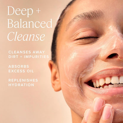 Farmacy Foaming Face Wash for Oily Skin - Whipped Greens Oil-Free Gentle Facial Cleanser + Exfoliator - Infused with Green Clay to Remove Impurities, Control Oil + Maintain Skin Hydration (150ml)