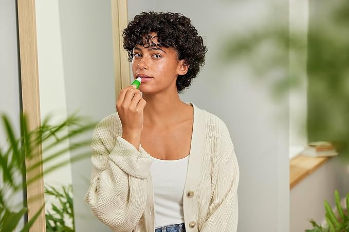 Weleda skin food lip butter,