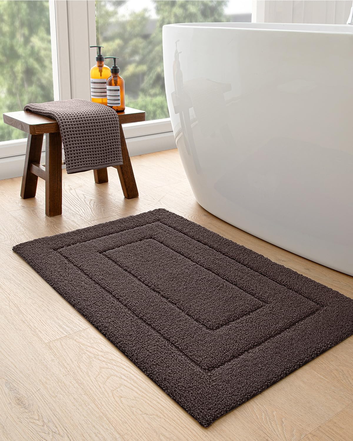 DEXI Bathroom Rug 36x24, Non Slip Washable Bath Mat for Shower Floor, Absorbent Soft Bathmat with Rubber Backing, Quick Dry Microfiber Carpet, Brown