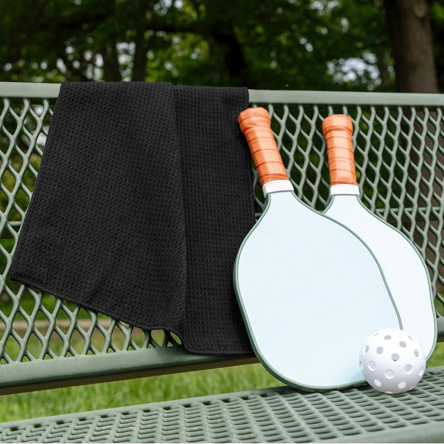 S&T INC. Microfiber Gym Towels, Yoga Towel for Home and Gym Bag, 16 Inch x 27 Inch, 3 Pack