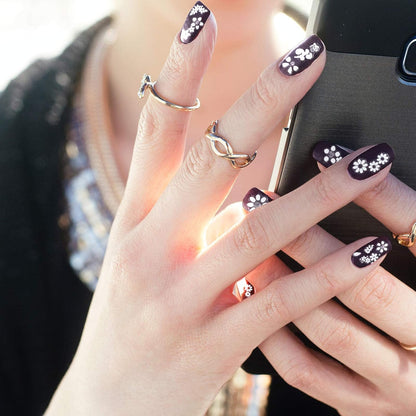 Blulu 5000 Pcs Flower Nail Stickers 100 Sheets 3D Self Adhesive Nail Stickers Multi Design Decals Multicolor Flower Manicure Decals with Tweezer(Classic-Chic Floral Series)